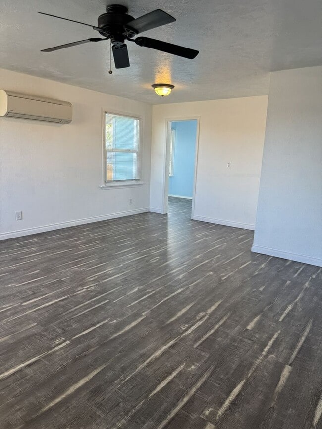 Building Photo - See the potential in this charming rental