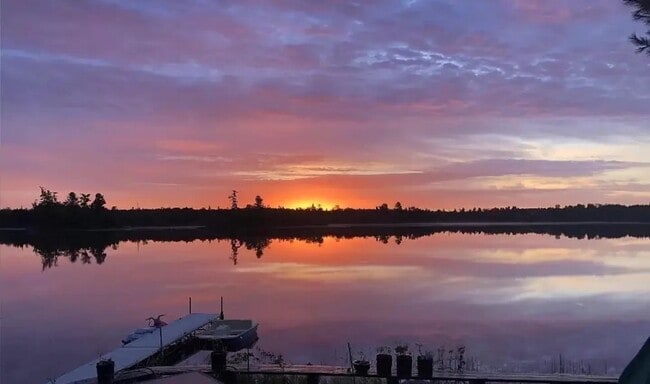 Beautiful Sunsets - 7590 Barrs Lake Rd