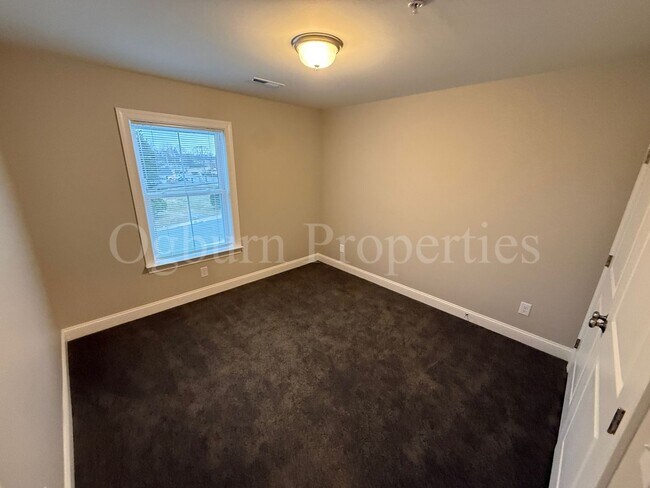 Building Photo - 500 N Dunleith Ave