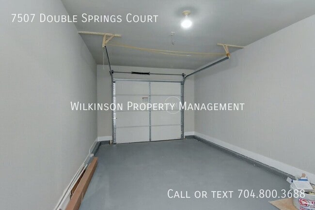 Building Photo - 7507 Double Springs Ct