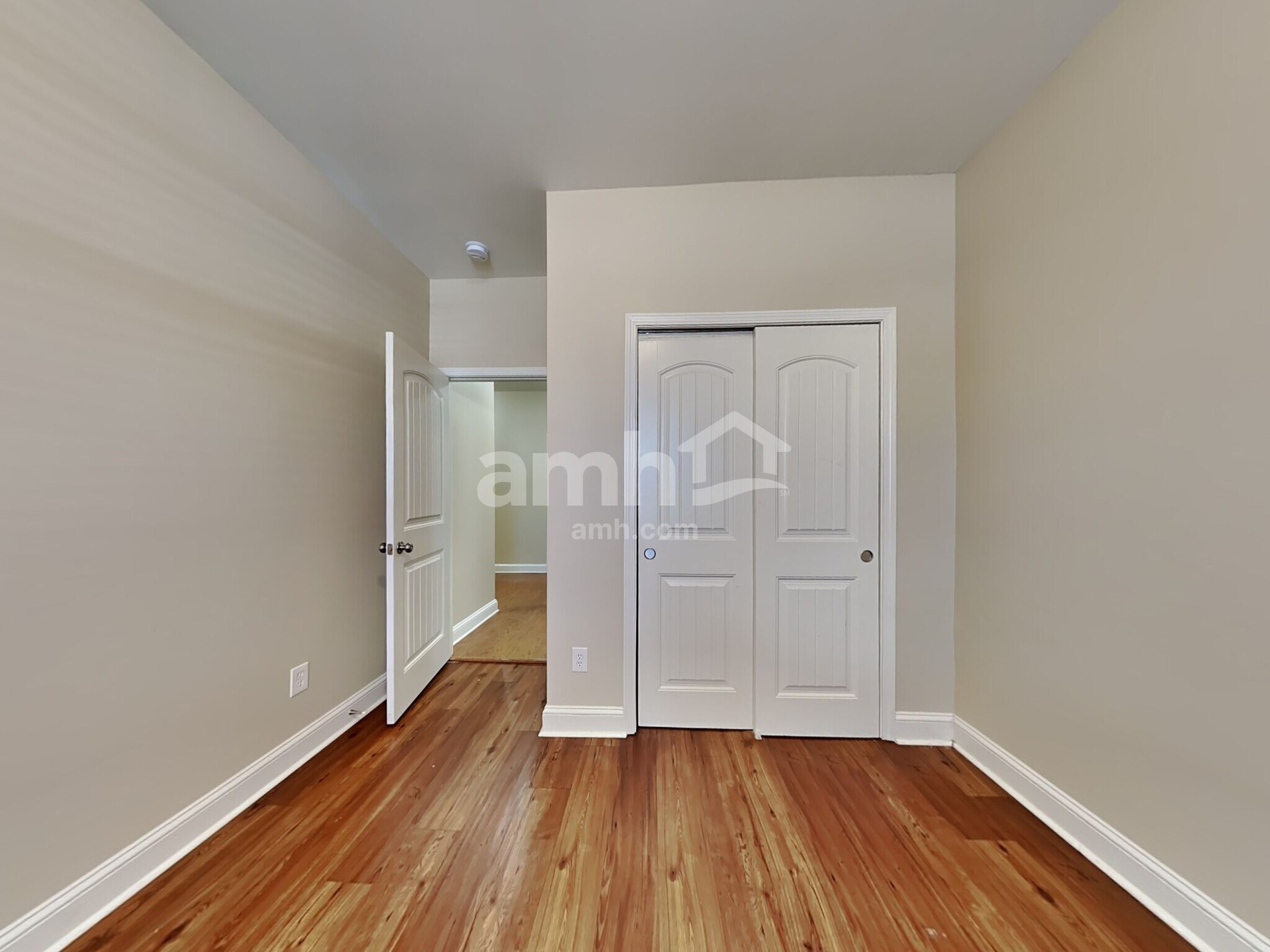 Building Photo - 306 Duck Pond Ln