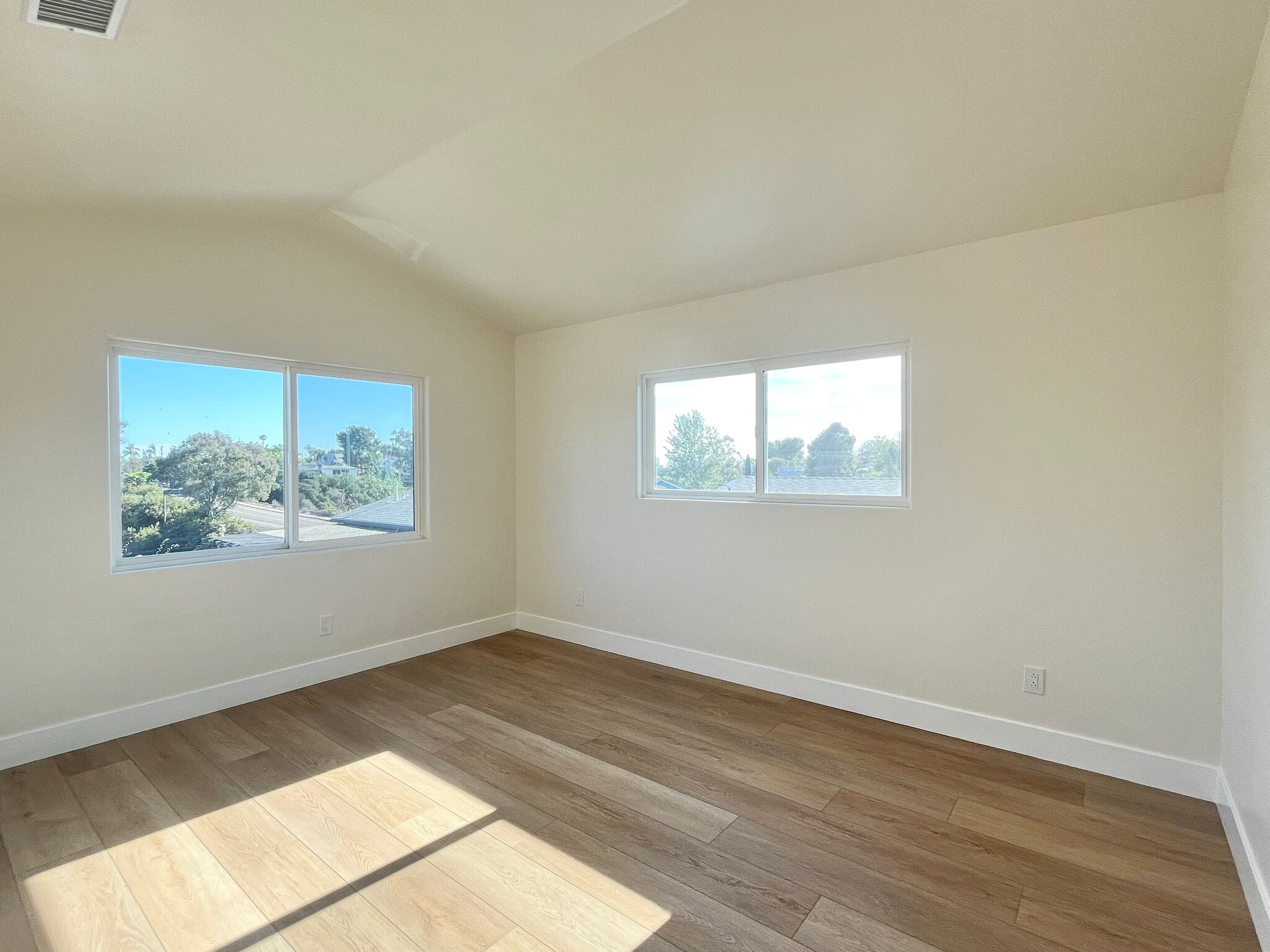 Building Photo - 2727 30th St
