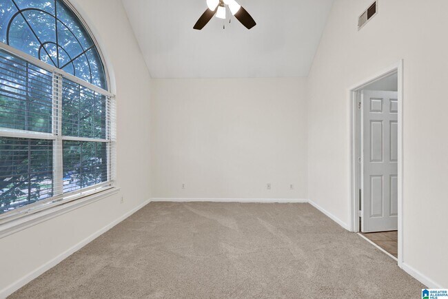 Building Photo - 117 Frances Ln