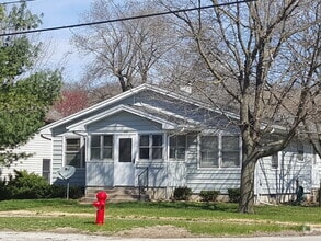 Building Photo - 338 E Church St