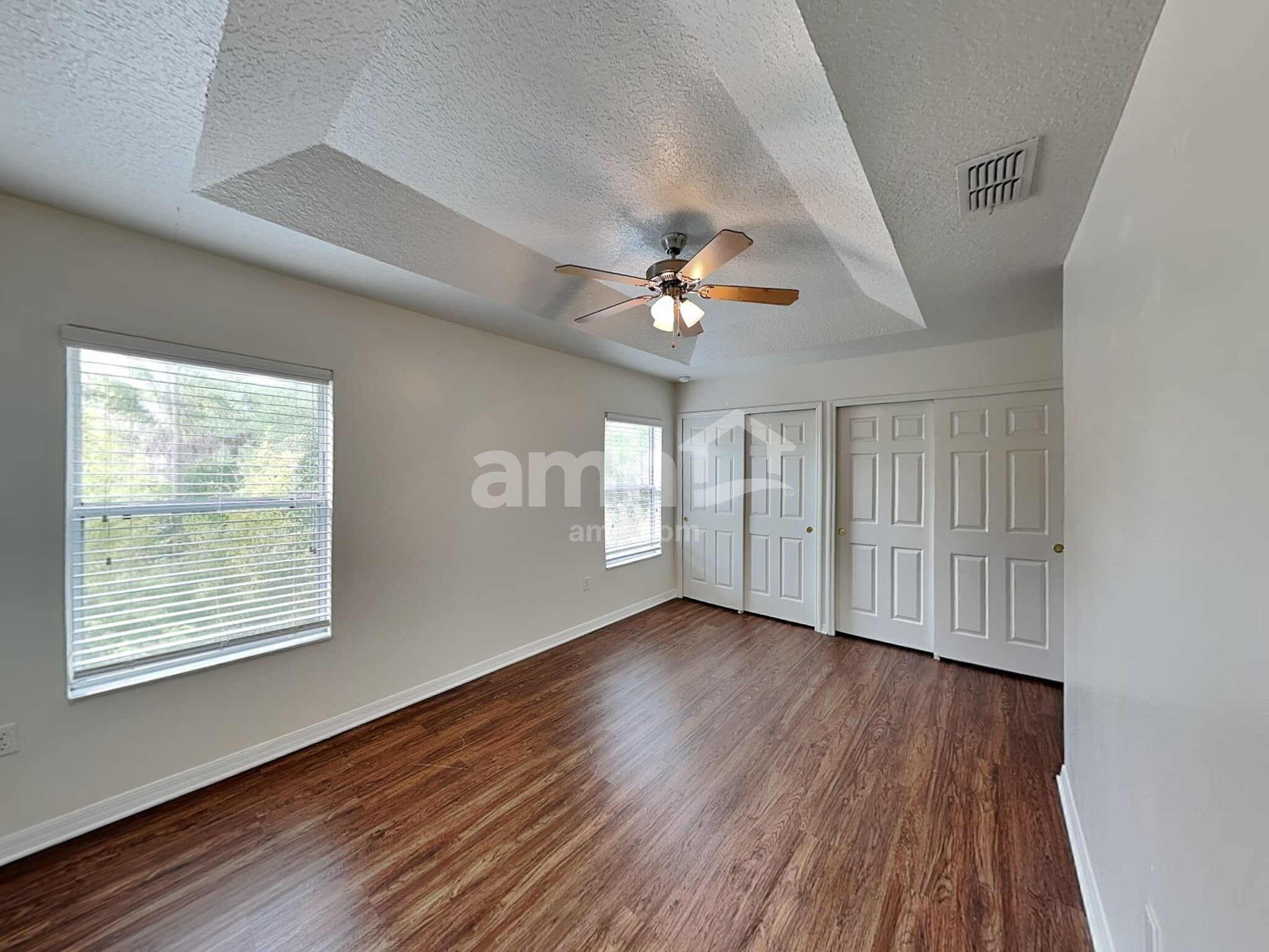 Building Photo - 5500 Paradise Cay Cir
