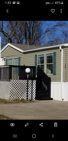 Building Photo - 3319 Ridgewood Ave