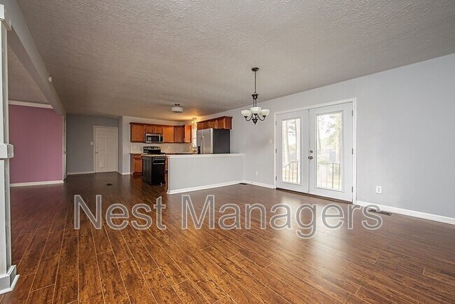 Building Photo - 7059 Darnell St