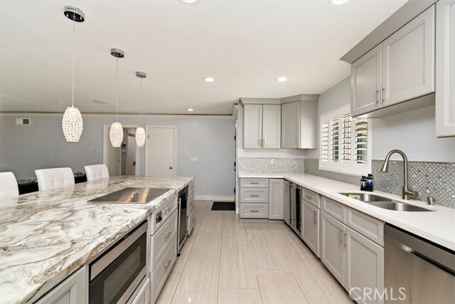 Building Photo - 24226 Meadow Falls Dr