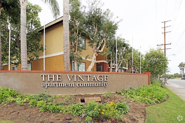 Building Photo - The Vintage for Seniors 62 or better !