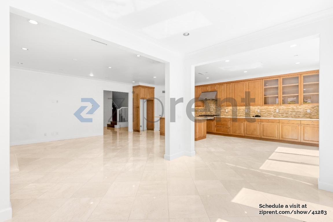 Building Photo - 114 Fairhaven