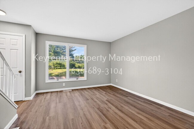 Building Photo - 3313 Droste Rd