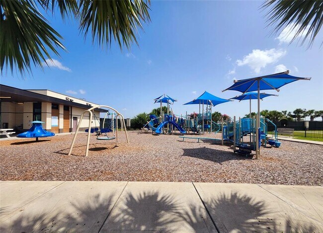 Building Photo - 2430 Mar Vis Ln
