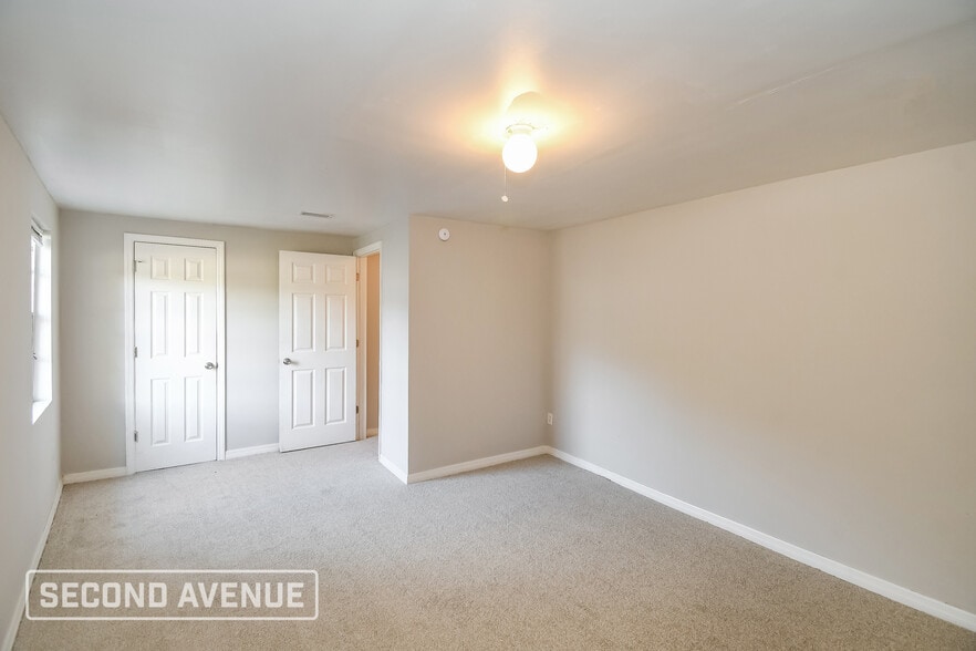 Building Photo - 3645 Peach Dr