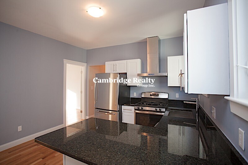 Primary Photo - 376 Prospect St