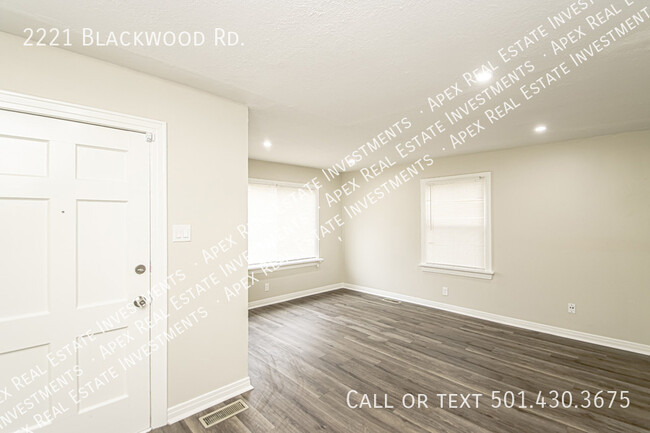 Building Photo - 2221 Blackwood Rd