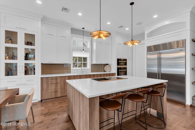 Building Photo - 218 Worthington Ave