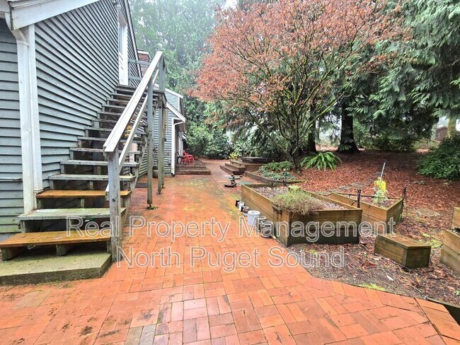 Building Photo - 18213 157th Ave NE