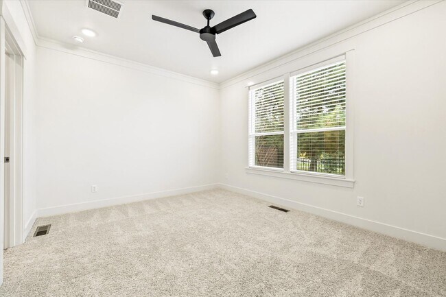 Building Photo - 3+3 Luxury Home in Eagle’s Prestigious Bellemeade Community