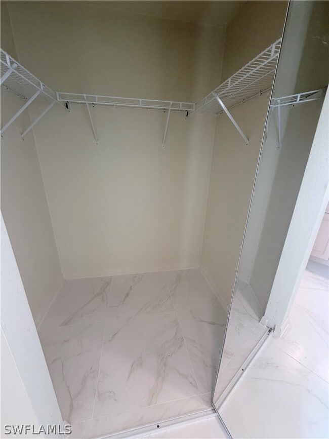 Building Photo - 8220 Ibis Cove Cir