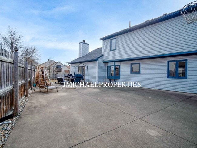 Building Photo - 9034 Dunmore Ln