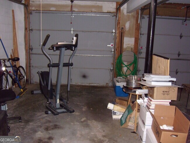 Building Photo - 815 Edgewood Ave NE