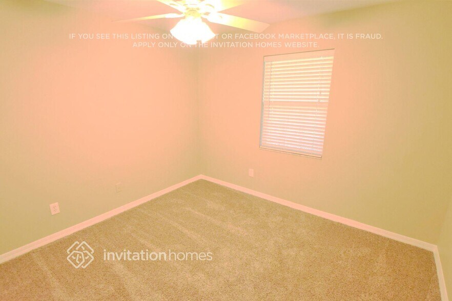 Building Photo - 769 Viscaya Blvd