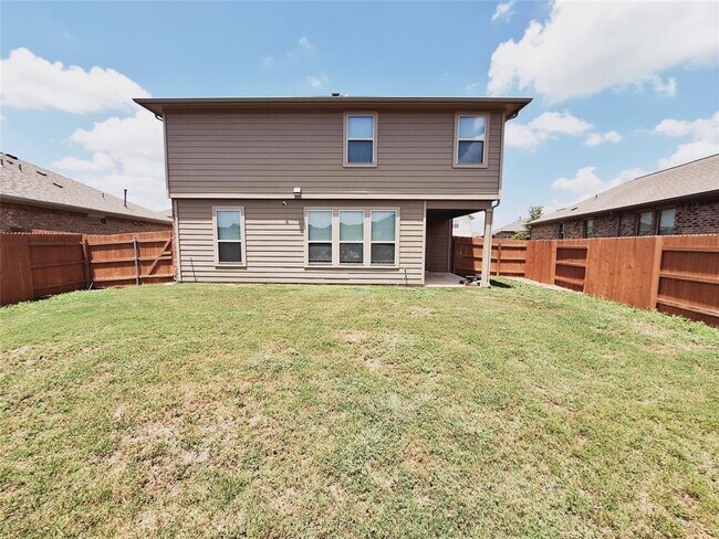 Building Photo - 124 Peruvian Ln