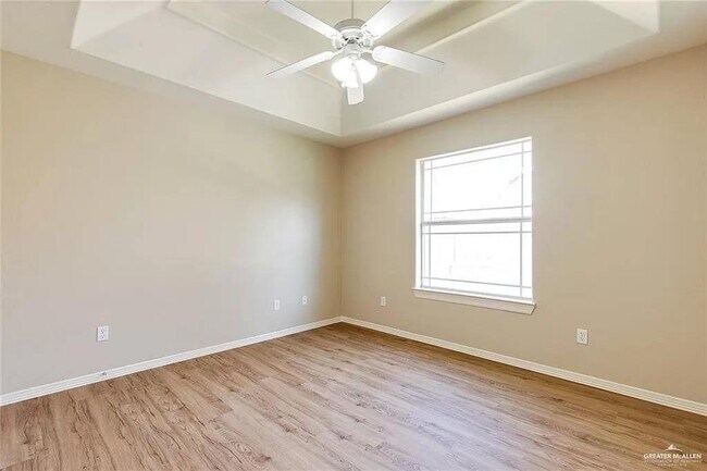 Building Photo - 17 N 45th St