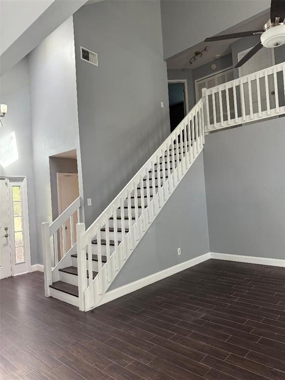 Building Photo - 303 Silver Pine Dr