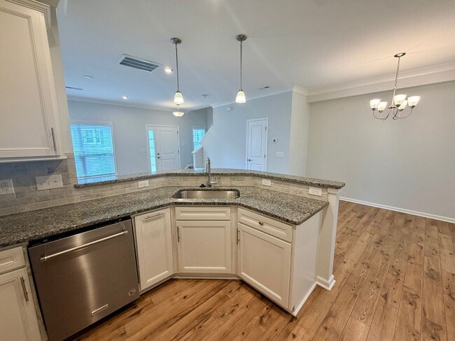 Building Photo - 22024 Lani Dr