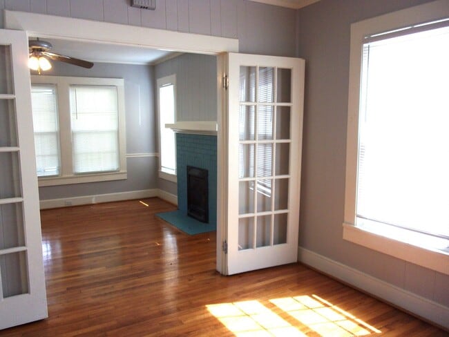 Building Photo - Charming 2 Bedroom 1 Bath Home in the Heart of Downtown Rock Hill