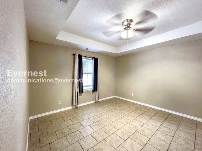 Building Photo - 23203 Flat River Dr