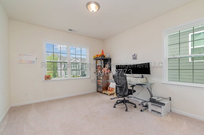 Building Photo - 12917 Hindcross Dr
