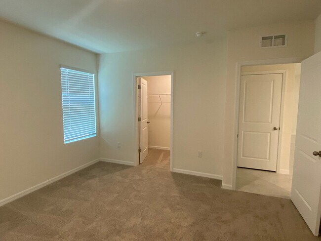 Building Photo - Home for Rent