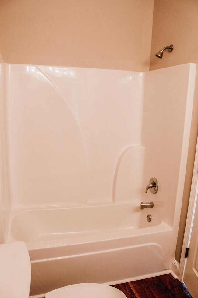 Building Photo - 110 Way Bill Cir