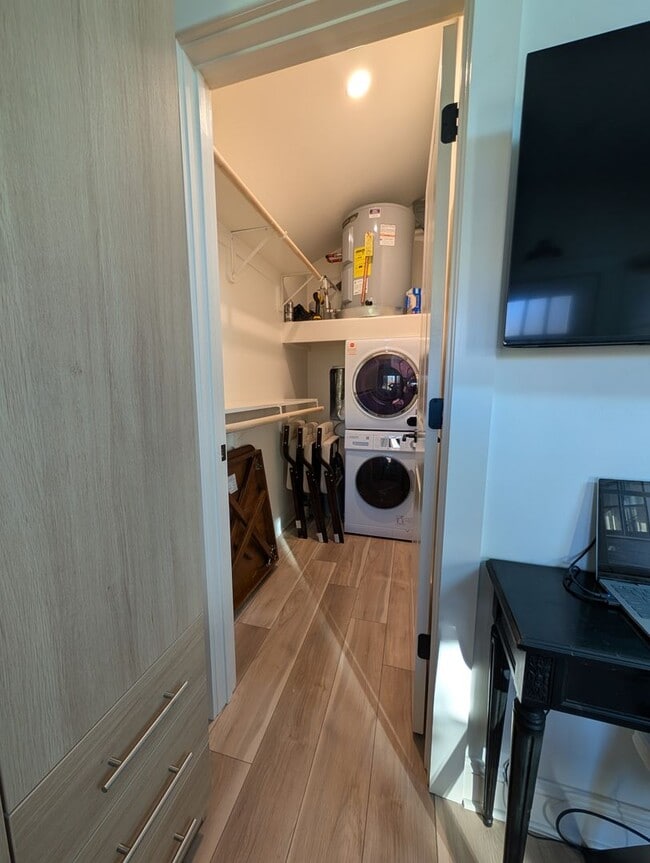 Building Photo - Adorable 1BR Studio Apartment near NCSU