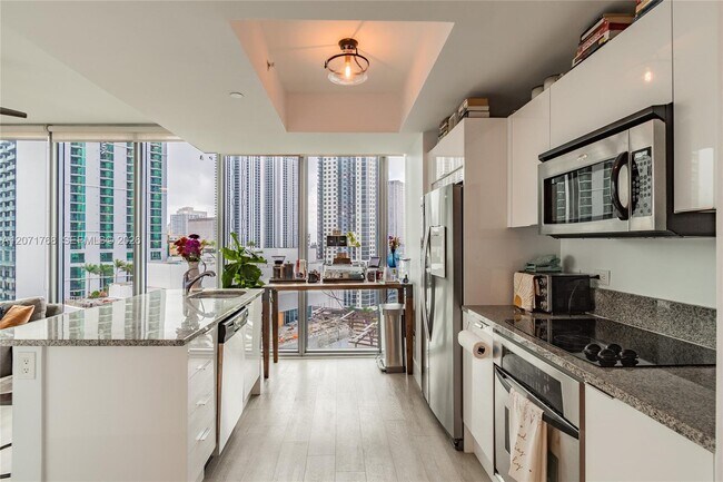 Building Photo - 888 Biscayne Blvd