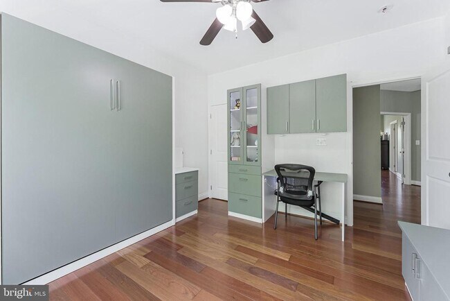 Building Photo - 22507 Bowens Wharf Pl