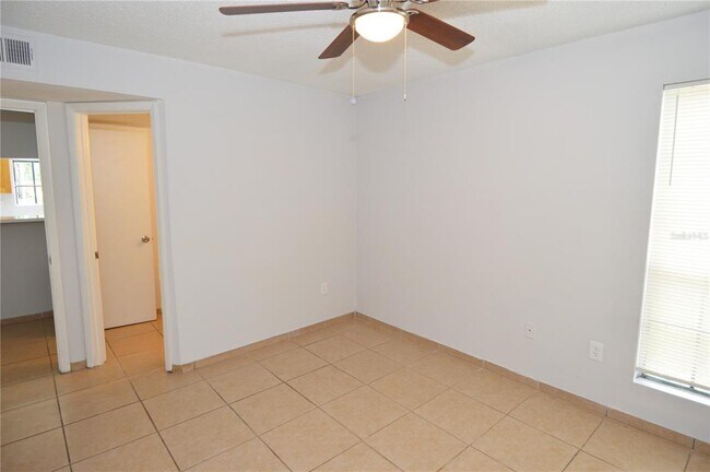 Building Photo - 8629 Fancy Finch Dr