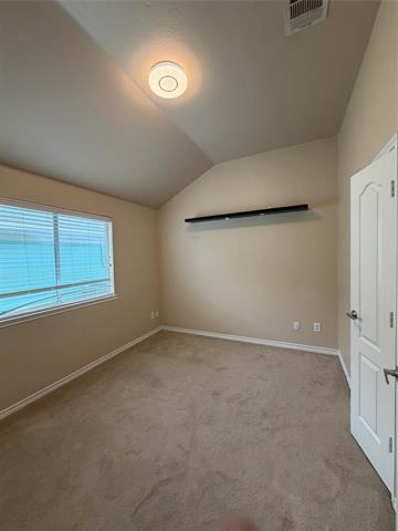 Building Photo - 1525 Cherokee Rose Trail