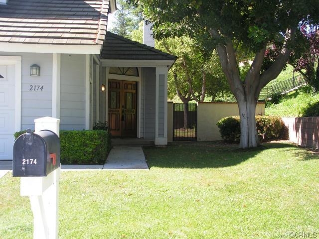 Building Photo - CANYON CREST - 2 Bedroom 2.5 Bath Townhouse