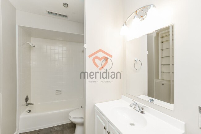 Building Photo - 517 Rutledge Ave