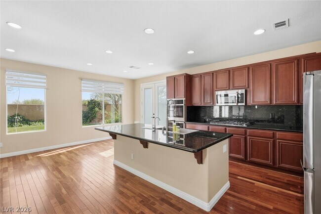 Building Photo - 11797 Golden Moments Ave