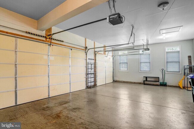 Building Photo - 9045 John Sutherland Ln