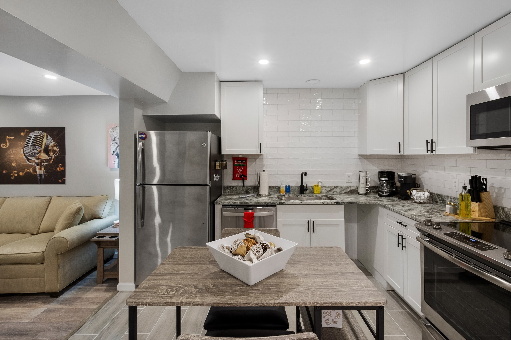 Building Photo - 3409 McGavock Pike