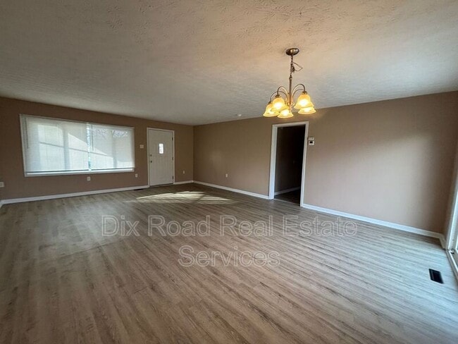 Building Photo - 3828 Angus Ln