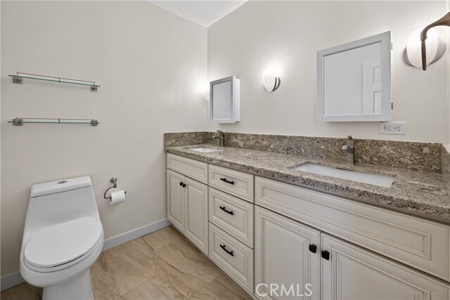 Building Photo - 440 3rd St