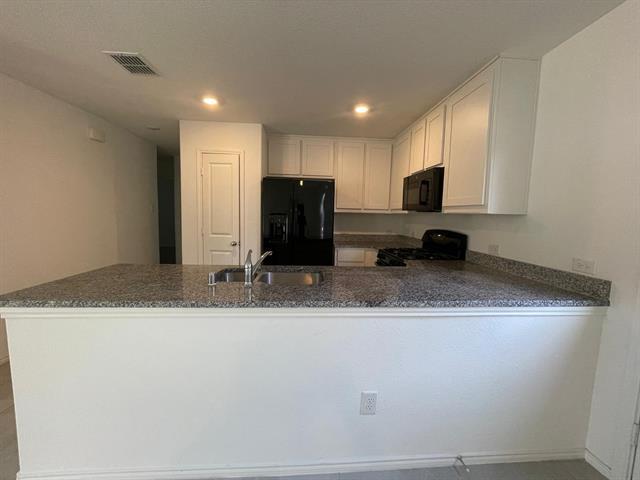 Building Photo - 8701 Whistling Duck Dr