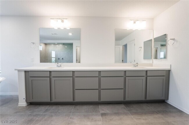 Building Photo - 7171 Bold Rock Ave