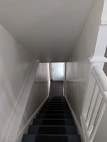 Building Photo - 319 W 11th St